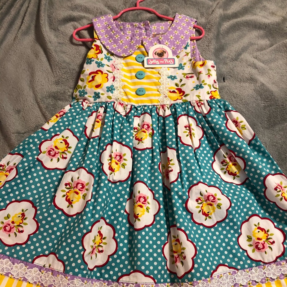 Girls dress
